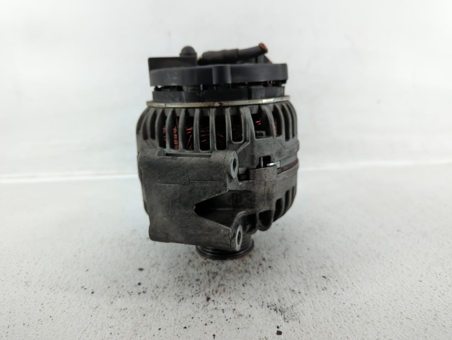 2009-2017 Volkswagen Cc Alternator Replacement Generator Charging Assembly Engine OEM P/N:06B 903 016AB Fits OEM Used Auto P