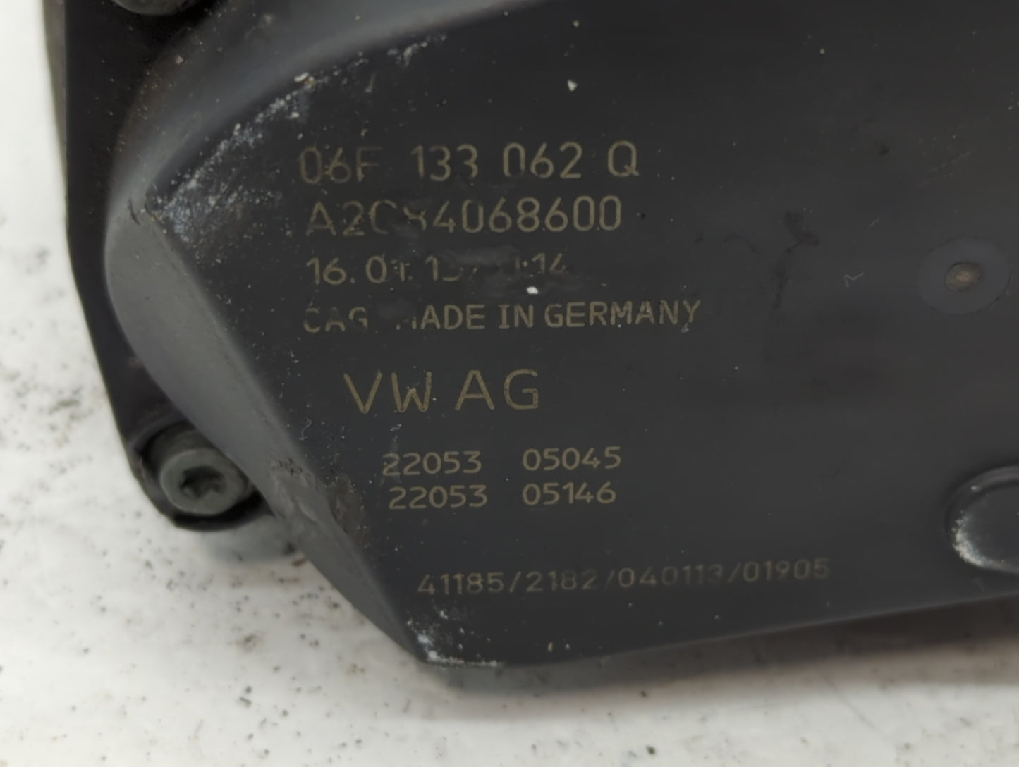 2009-2017 Volkswagen Cc Throttle Body P/N:06F 133 062 Q Fits OEM Used Auto Parts - Oemusedautoparts1.com