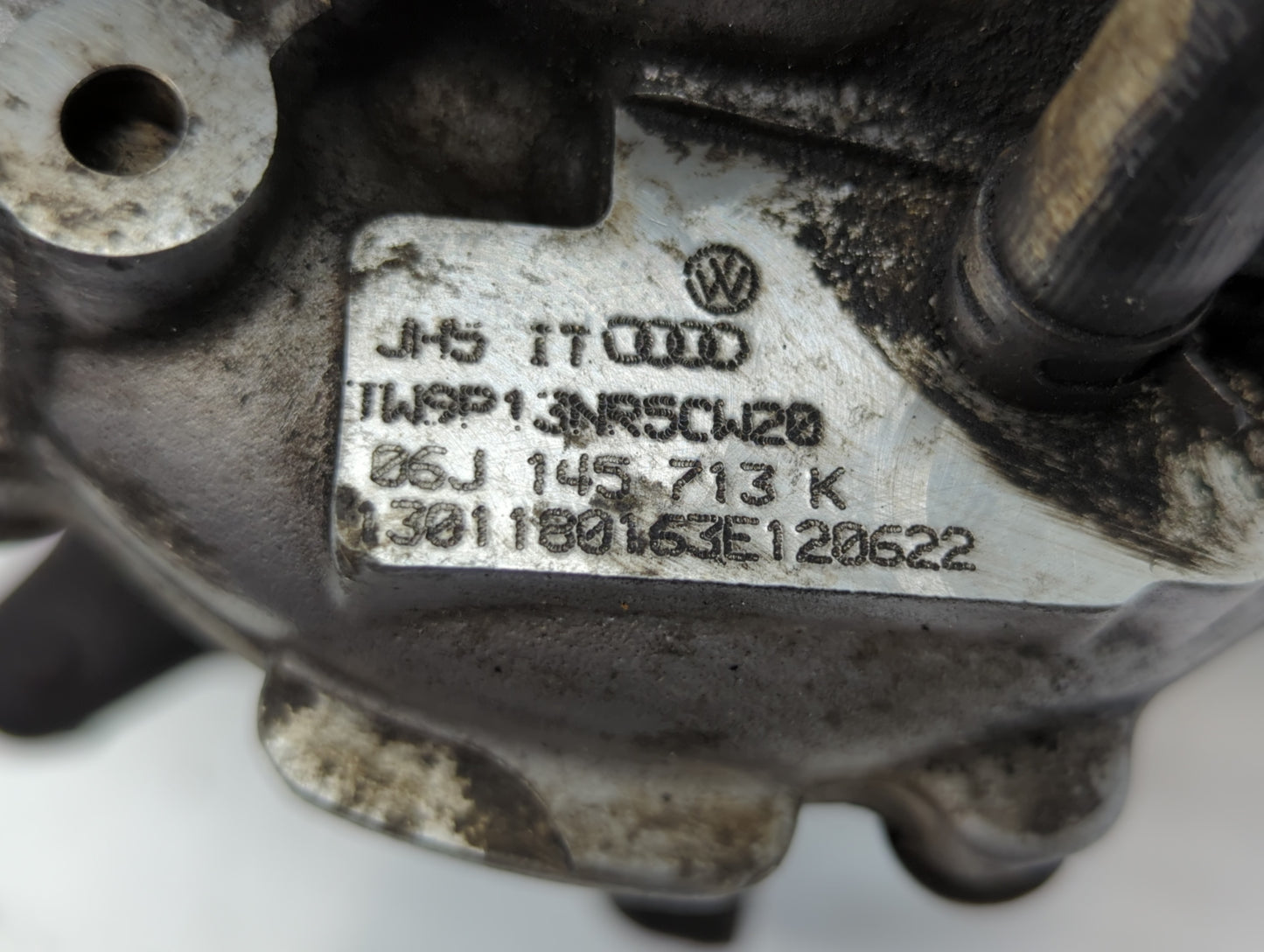 2017-2017 Volkswagen Cc Turbocharger Exhaust Manifold With Turbo Charger 600862 - Oemusedautoparts1.com