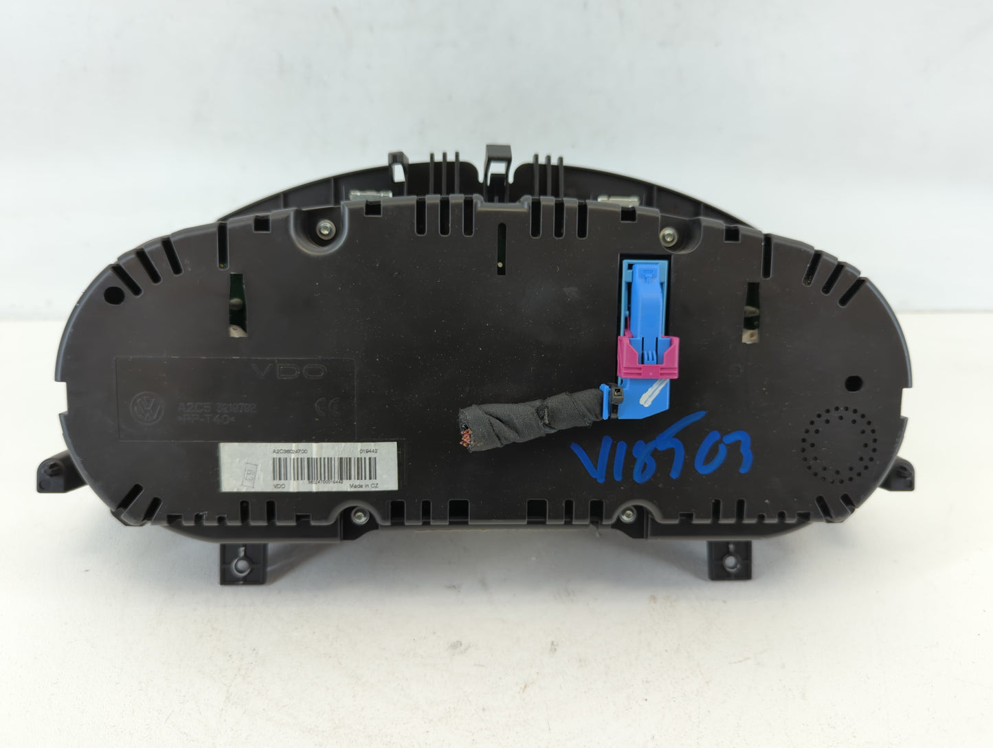 2013 Volkswagen Cc Instrument Cluster Speedometer Gauges P/N:019442 A2C36024700 Fits OEM Used Auto Parts - Oemusedautoparts1