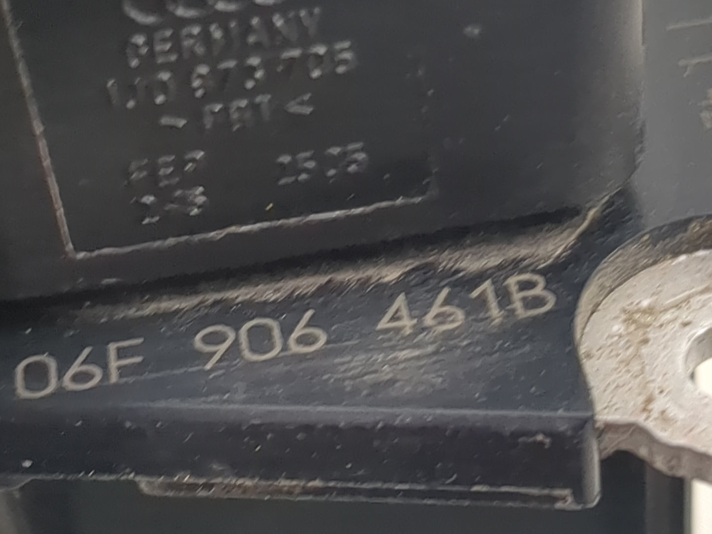 Volkswagen Golf Gti Mass Air Flow Meter Maf 1488664 - Oemusedautoparts1.com