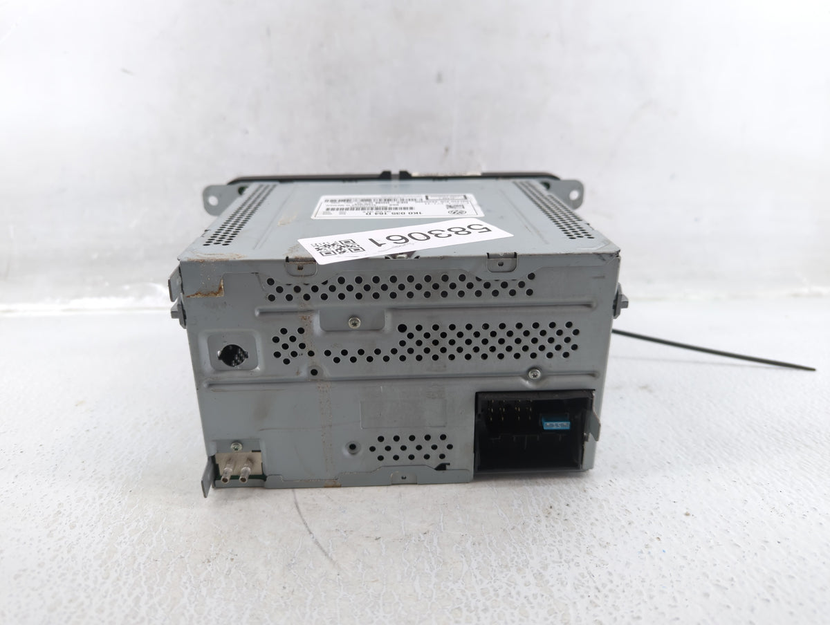 2012-2015 Volkswagen Passat Am Fm Cd Player Radio Receiver 583061 - Oemusedautoparts1.com