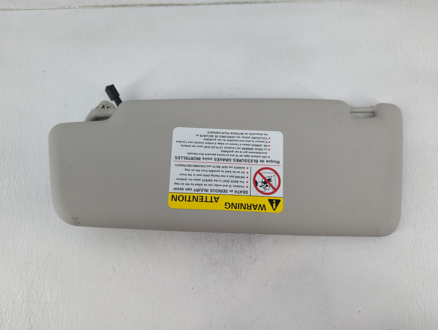 2012-2020 Volkswagen Passat Sun Visor Shade Replacement Passenger Right Mirror Fits OEM Used Auto Parts - Oemusedautoparts1.