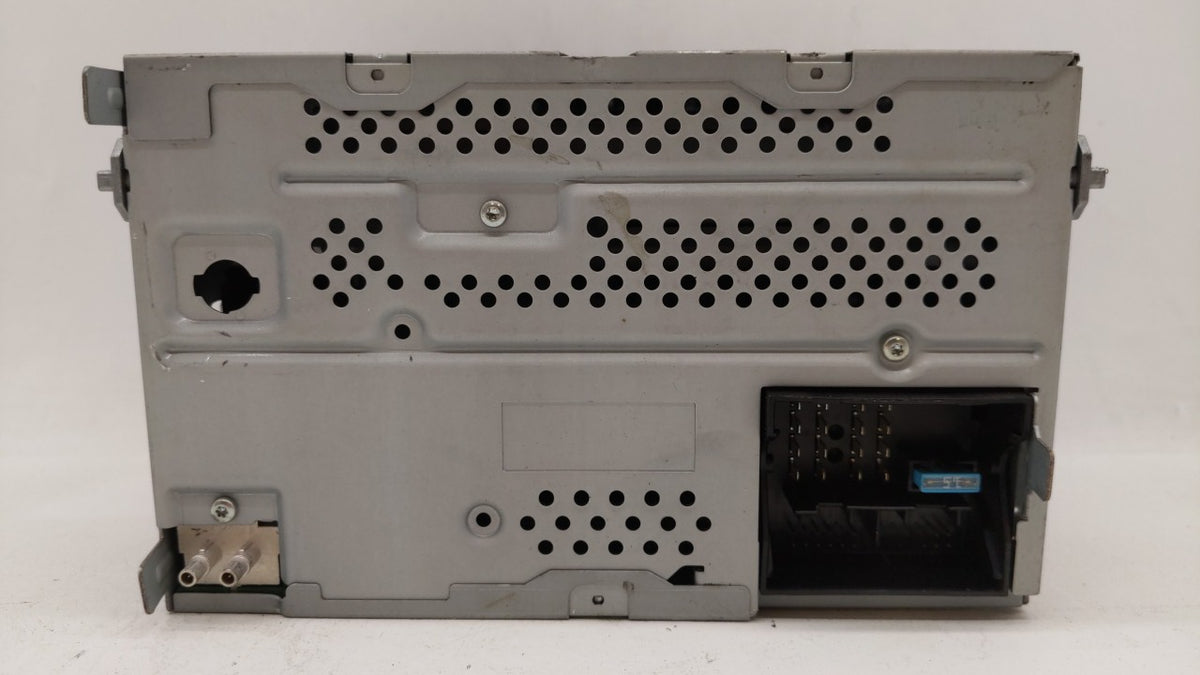 2009-2017 Volkswagen Tiguan Am Fm Cd Player Radio Receiver 253697 - Oemusedautoparts1.com