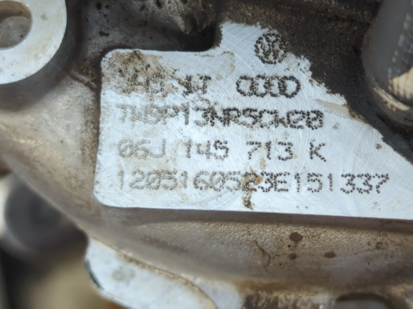 2009 Volkswagen Tiguan Turbocharger Exhaust Manifold With Turbo Charger 725473 - Oemusedautoparts1.com
