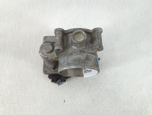 2015-2016 Volvo V60 Throttle Body P/N:31331277 Fits Fits 2013 2014 2015 2016 OEM Used Auto Parts