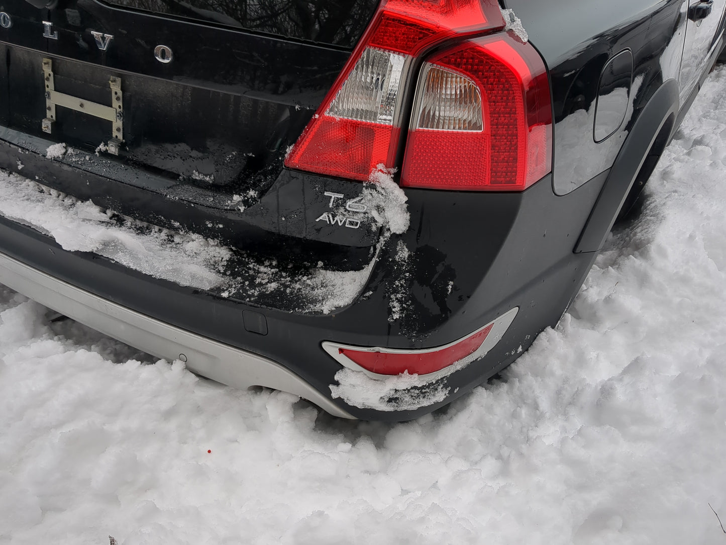 2010-2016 Volvo Xc70 Rear Bumper Assembly Oem - Oemusedautoparts1.com