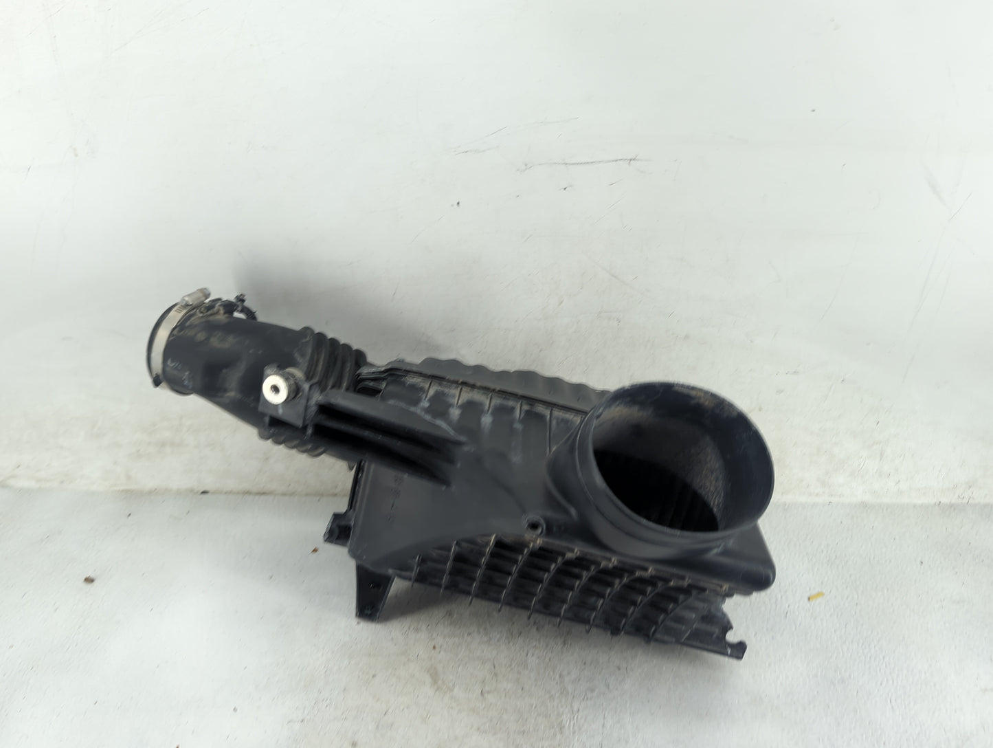 2014 Acura Mdx Air Cleaner Intake-duct Hose Tube - Oemusedautoparts1.com