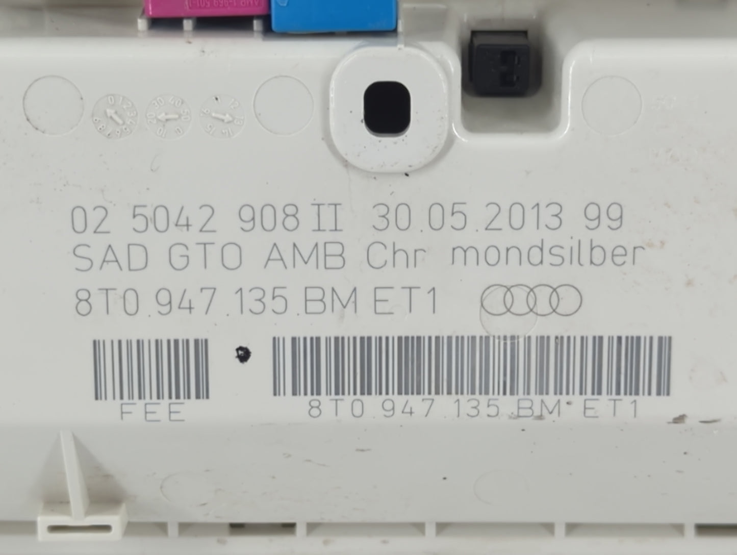 2013-2015 Audi A4 Overhead Roof Console 1093223 - Oemusedautoparts1.com