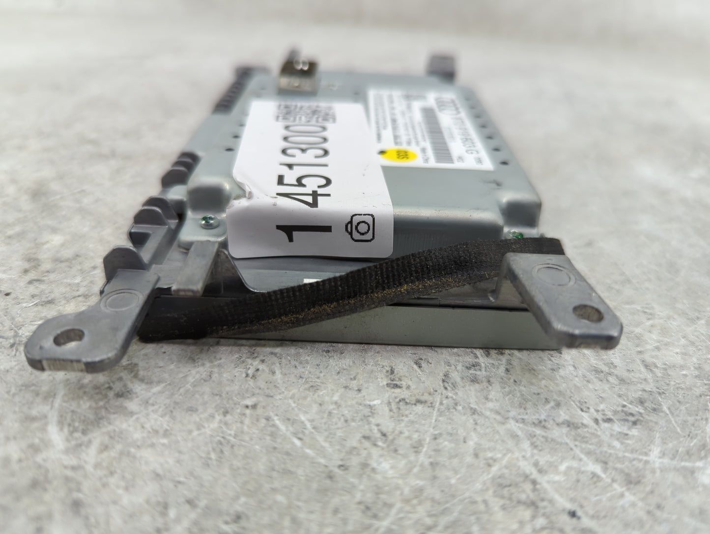 2009-2016 Audi A4 Information Display Screen - Oemusedautoparts1.com