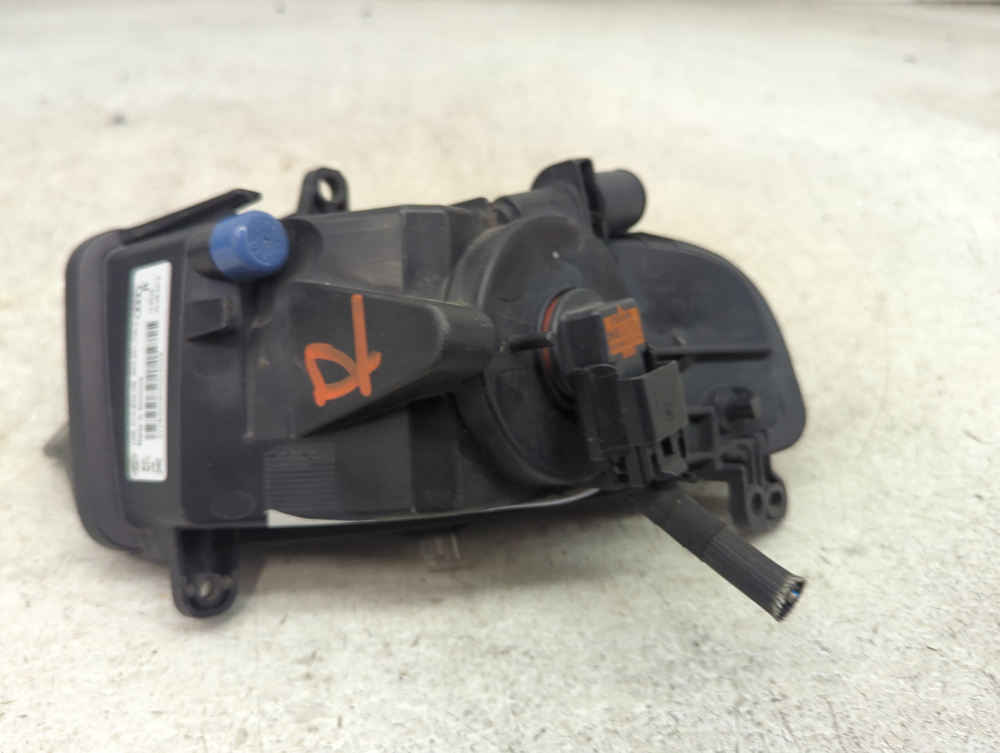 2013-2016 Audi A4 Passenger Right Oem Fog Light Lamp Black 1494596 - Oemusedautoparts1.com