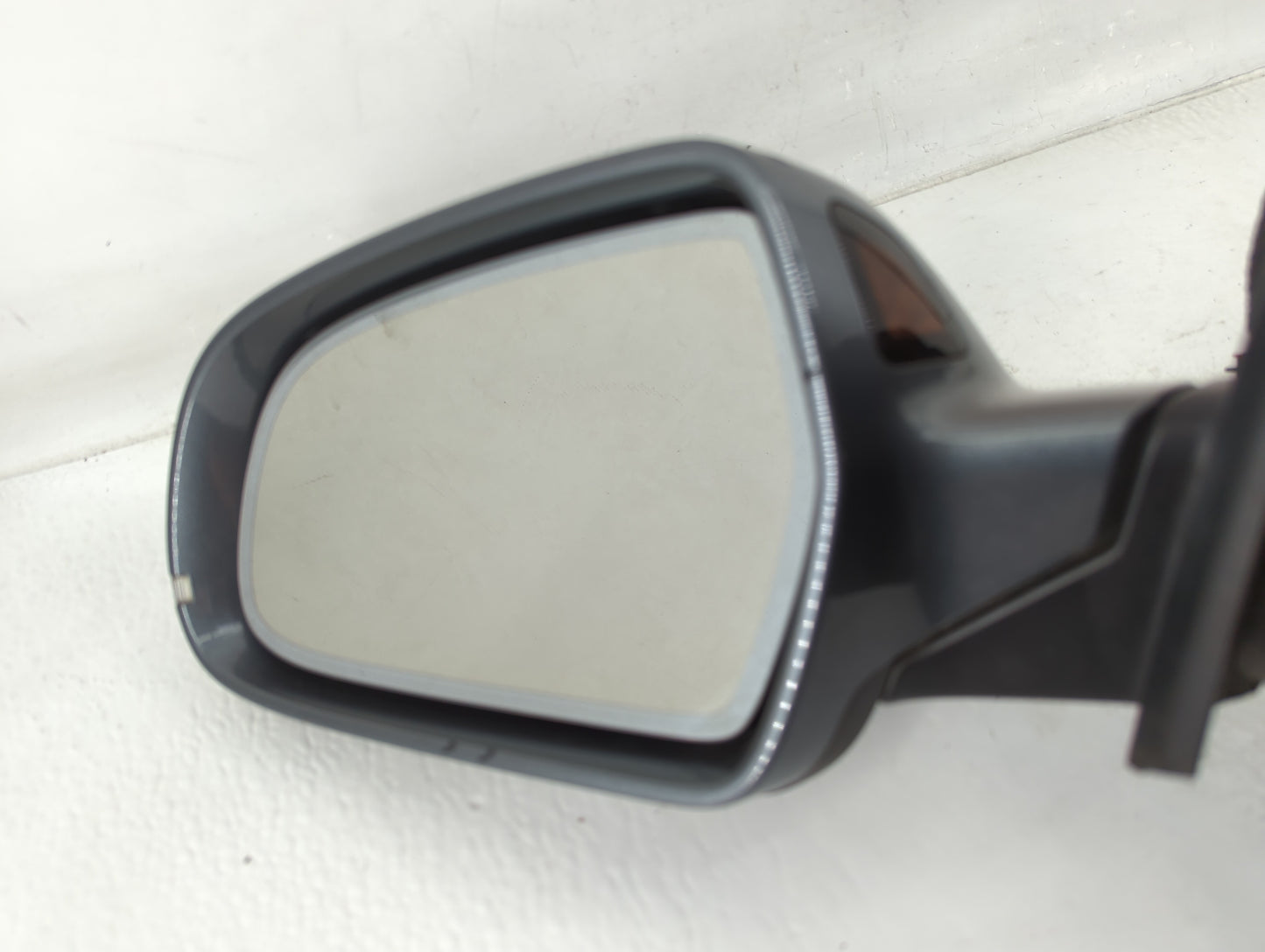 2008-2014 Audi A5 Driver Side View Mirror - Left Door Mirror OEM Used - Oemusedautoparts1.com