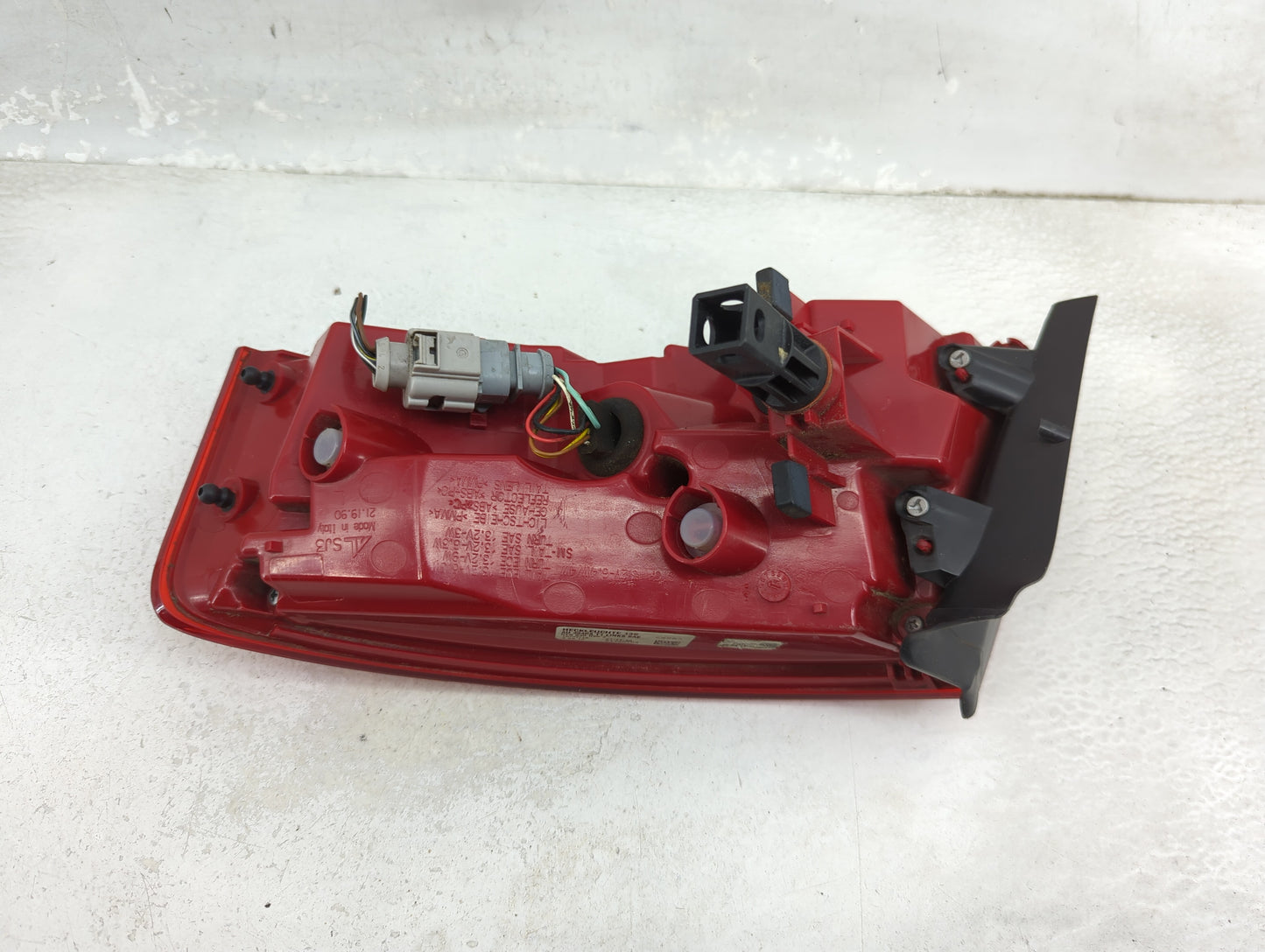 2013-2017 Audi A5 Tail Light Assembly Driver Left OEM P/N:8T0 945 095 J Fits Fits 2013 2014 2015 2016 2017 OEM Used Auto Par