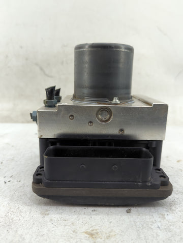 2012-2014 Audi A7 ABS Pump Control Module Replacement P/N:4G0 907 379 H 0265250562, 0265950662 Fits Fits 2012 2013 2014 2015 OEM Used Auto Parts