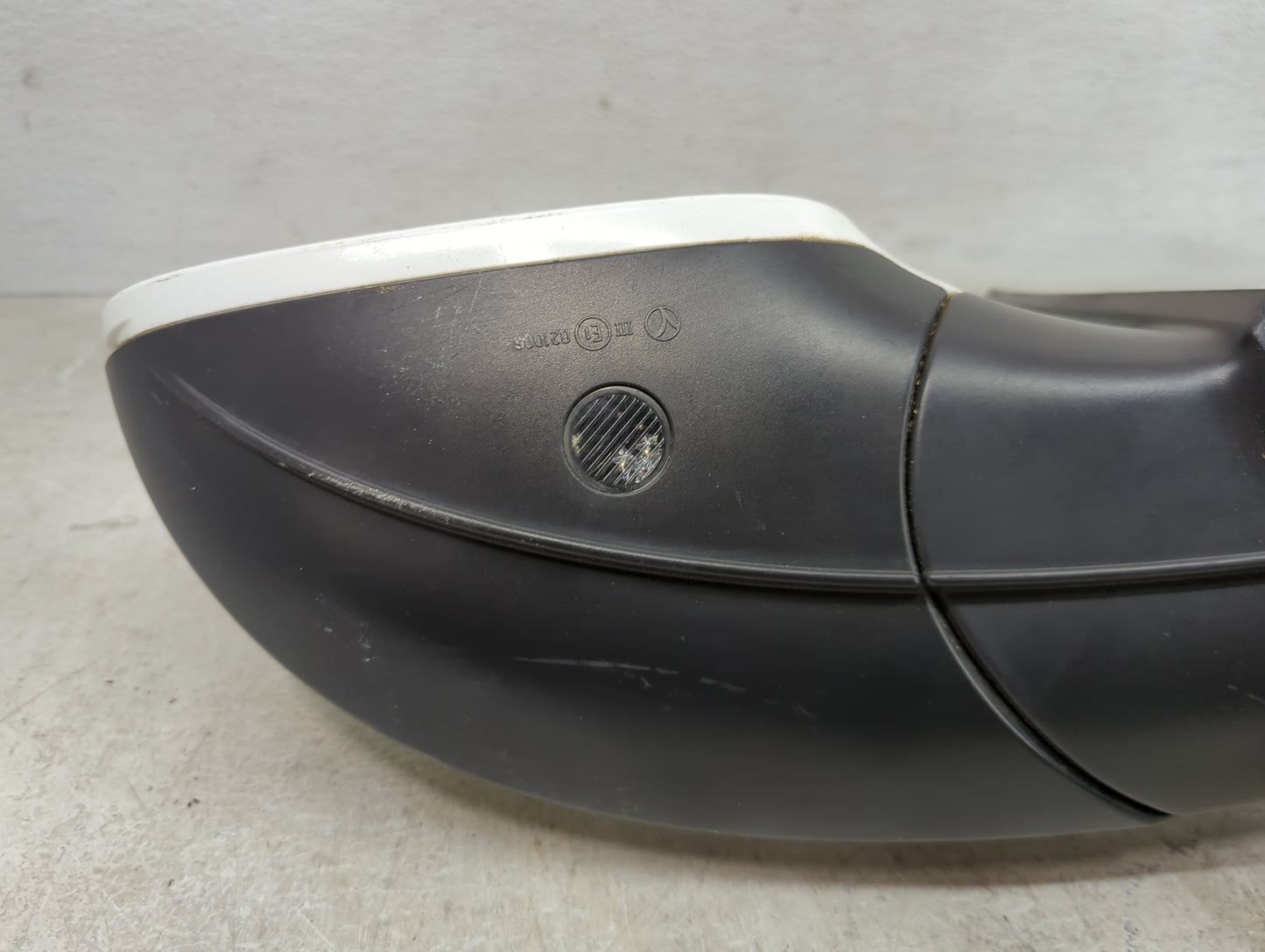 2009-2014 Audi Q5 Driver Side View Mirror - Left Door Mirror OEM Used - Oemusedautoparts1.com