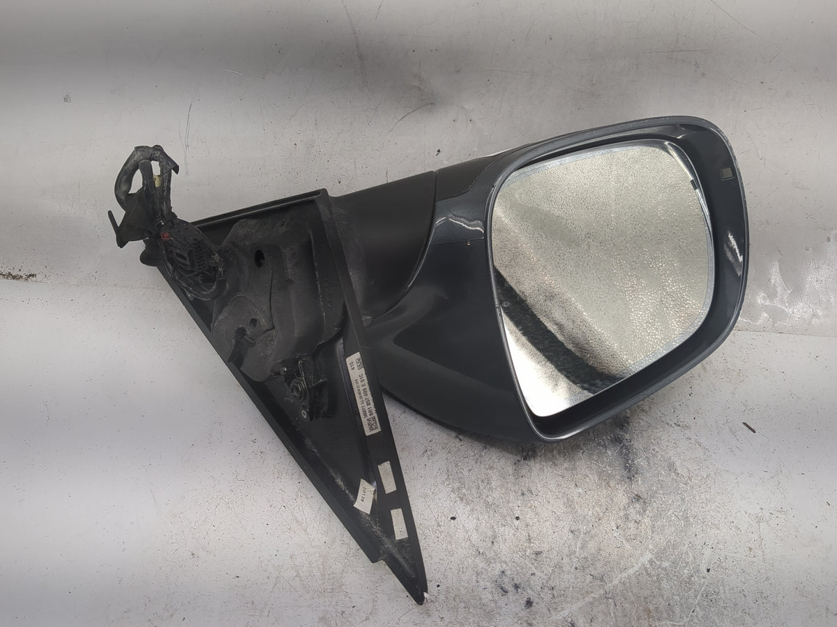 2009-2014 Audi Q5 Driver Side View Mirror - Left Door Mirror OEM Used - Oemusedautoparts1.com