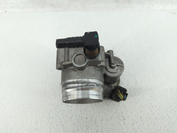 2012-2018 Bmw 320i Throttle Body P/N:1354 7588625-03 Fits Fits 2012 2013 2014 2015 2016 2017 2018 OEM Used Auto Parts