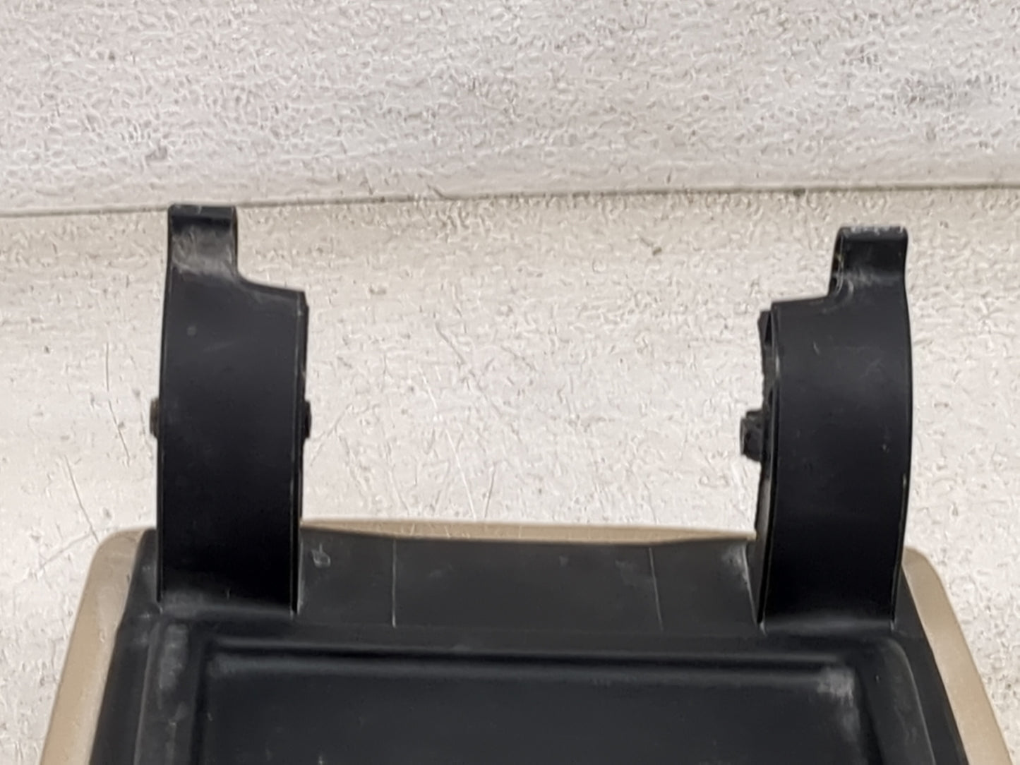 2014 Bmw 428i Center Console Armrest Cover Lid Fits OEM Used Auto Parts - Oemusedautoparts1.com