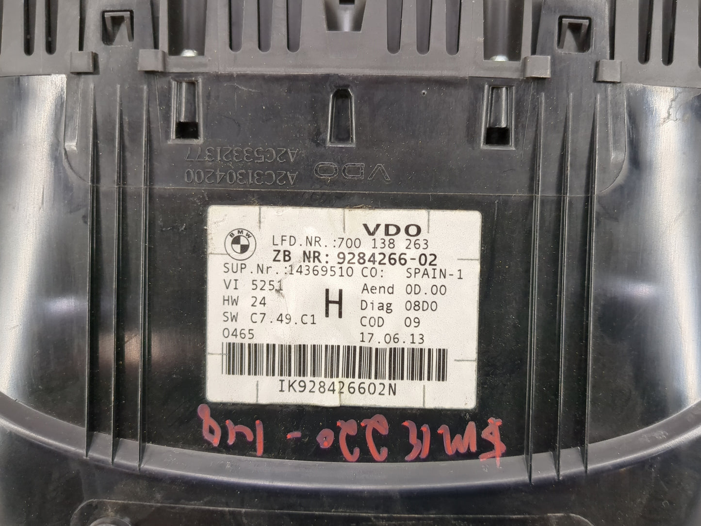 2013-2015 Bmw X1 Instrument Cluster Speedometer Gauges P/N:9284266-02 A2C82645000 Miles:46K Fits OEM Used Auto Parts - Oemus