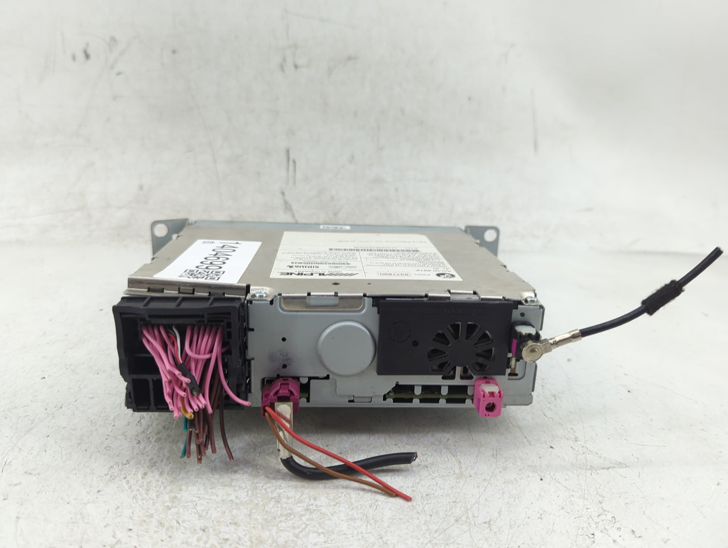 2013-2017 Bmw X3 Radio AM FM Cd Player Receiver Replacement P/N:9317880 Fits Fits 2013 2014 2015 2016 2017 OEM Used Auto Par