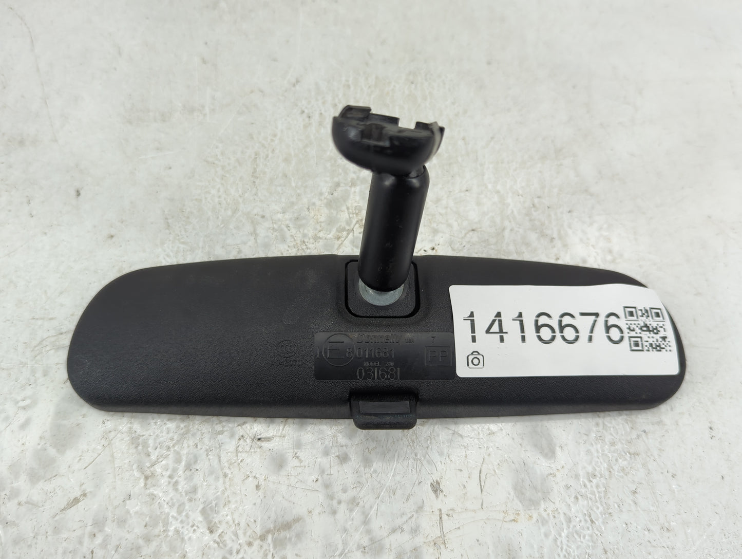 2009-2017 Buick Enclave Interior Rear View Mirror Replacement OEM P/N:A048070 Fits OEM Used Auto Parts - Oemusedautoparts1.c