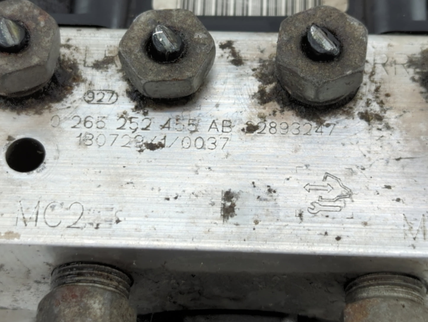 2012-2017 Buick Enclave ABS Pump Control Module Replacement P/N:0 265 951 207 22833248 Fits Fits 2012 2013 2014 2015 2016 20