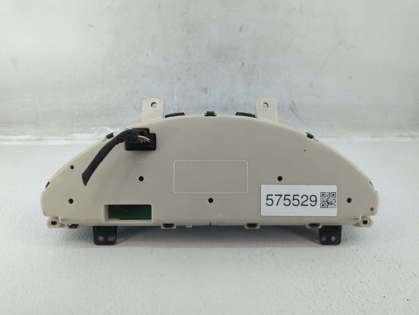 2014-2017 Buick Enclave Instrument Cluster Speedometer Gauges P/N:23172987 Fits Fits 2014 2015 2016 2017 OEM Used Auto Parts