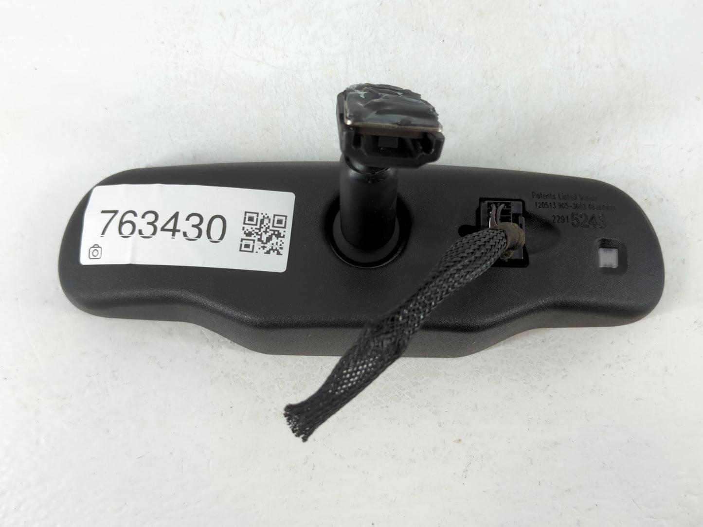 2009-2017 Buick Enclave Interior Rear View Mirror Replacement OEM P/N:22915243 Fits OEM Used Auto Parts - Oemusedautoparts1.