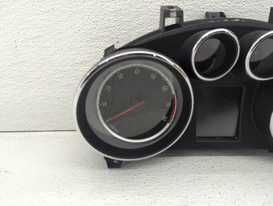 2014 Buick Encore Instrument Cluster Speedometer Gauges P/N:95375179 95375161 Fits OEM Used Auto Parts