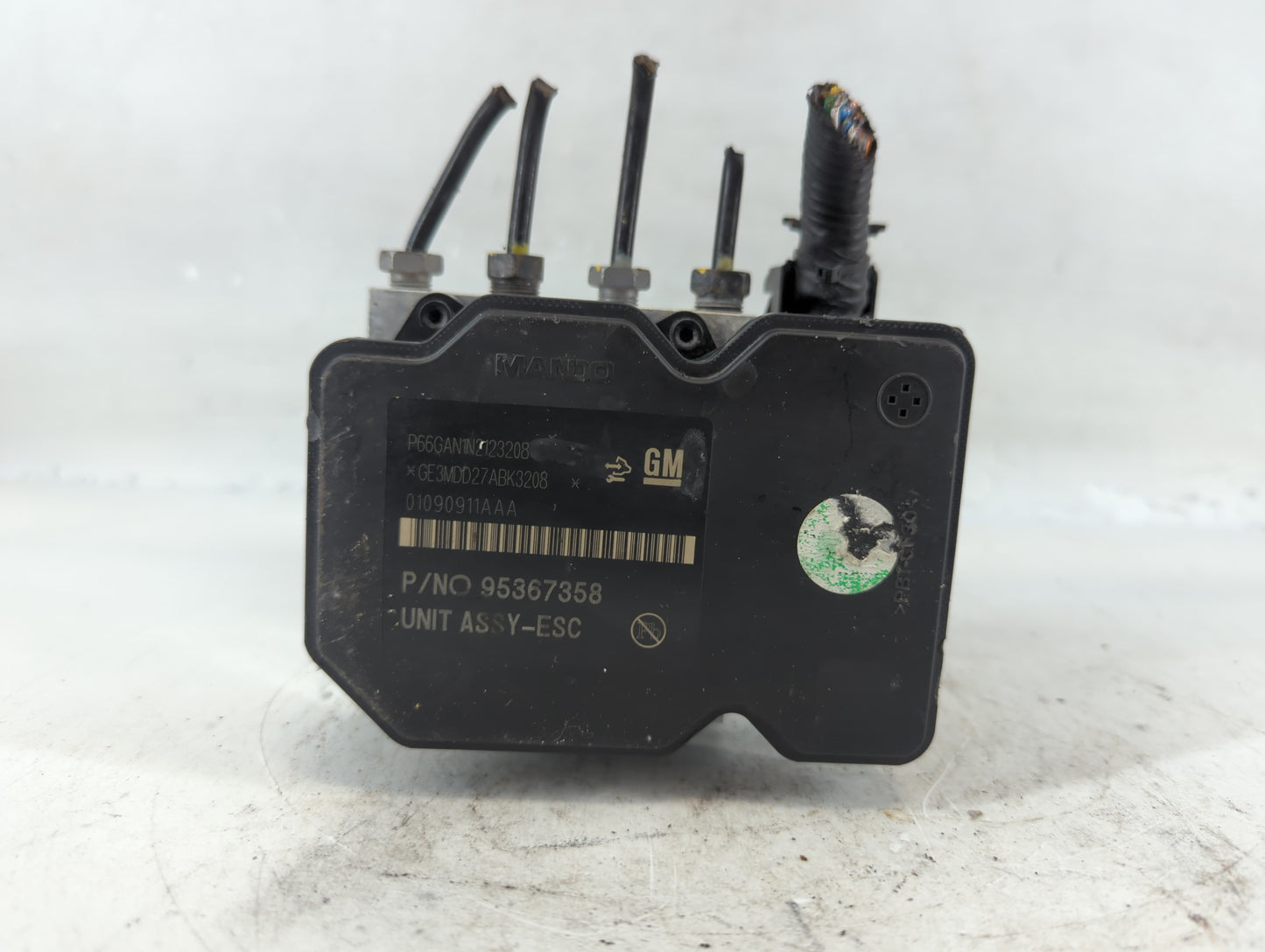 2014 Buick Encore ABS Pump Control Module Replacement P/N:95367358 Fits Fits 2013 OEM Used Auto Parts - Oemusedautoparts1.co