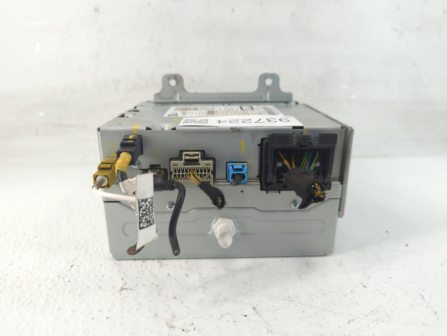 2013-2014 Buick Encore Radio AM FM Cd Player Receiver Replacement P/N:23206821 Fits Fits 2013 2014 OEM Used Auto Parts - Oem