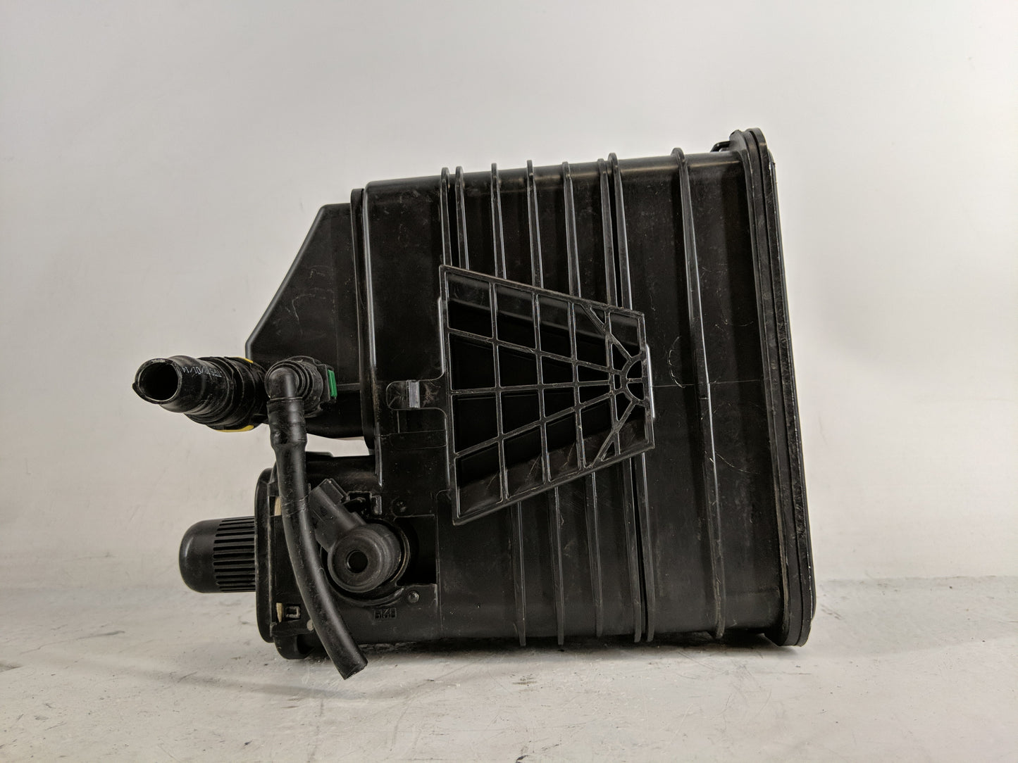 2014 Buick Lacrosse Fuel Vapor Charcoal Canister 1188106 - Oemusedautoparts1.com