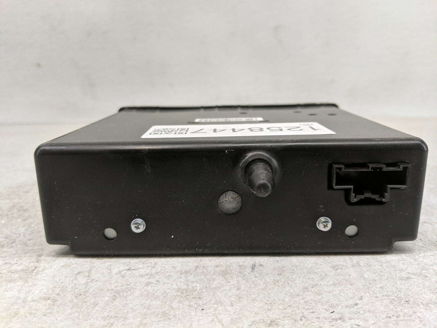2014 Buick Lacrosse Radio AM FM Cd Player Receiver Replacement P/N:13590747 Fits Fits 2013 2015 OEM Used Auto Parts - Oemuse