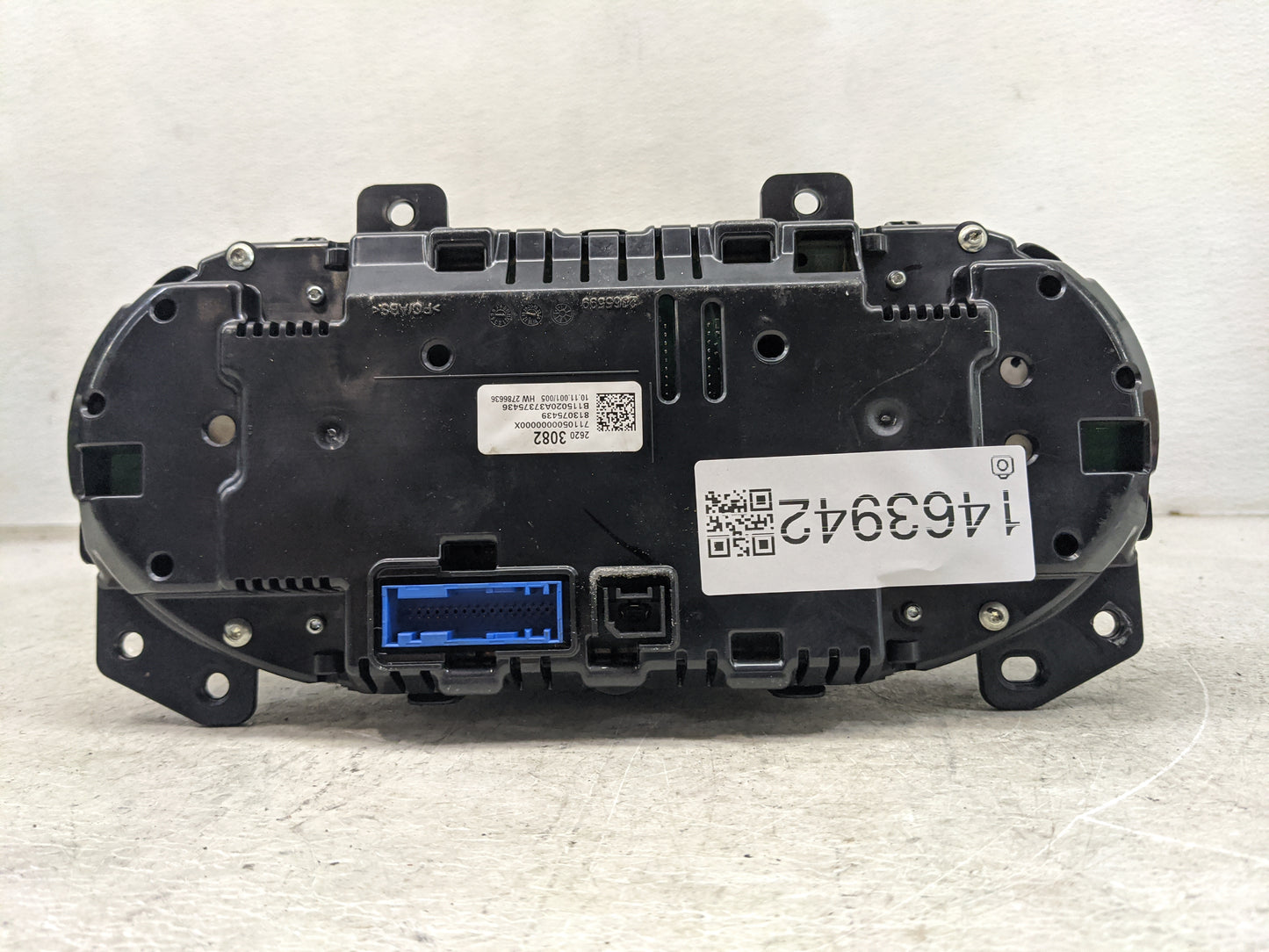 2014 Buick Lacrosse Instrument Cluster Speedometer Gauges P/N:26203082 813075439, 71105000000X, B11502OA37375436 Miles:173K