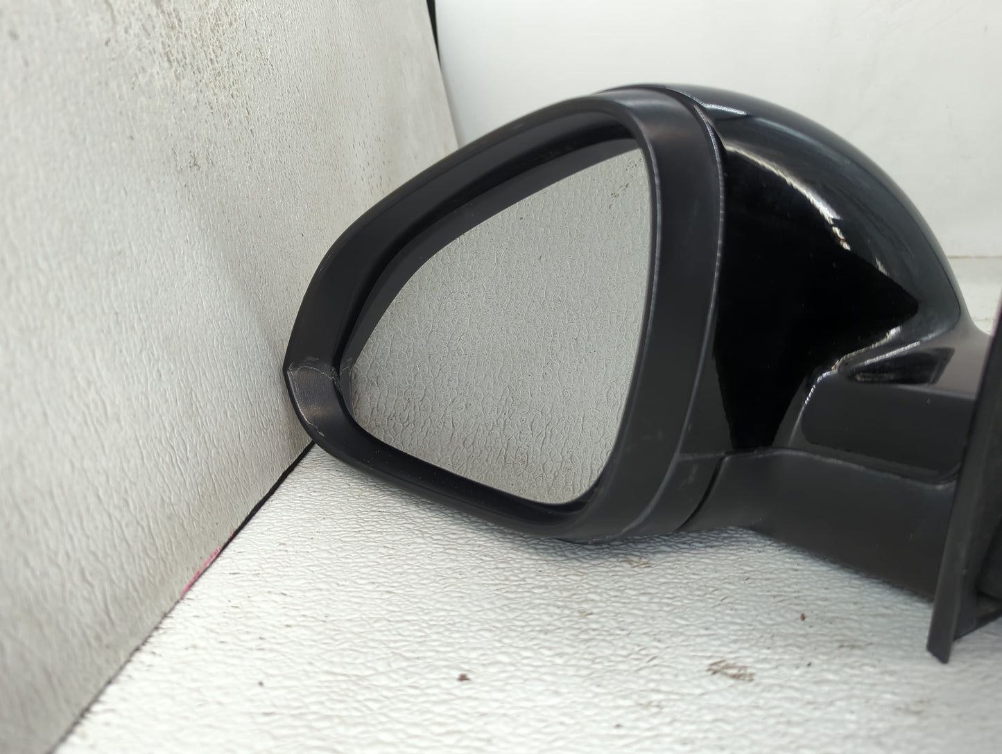 2012-2017 Buick Regal Driver Side View Mirror - Left Door Mirror OEM Used - Oemusedautoparts1.com