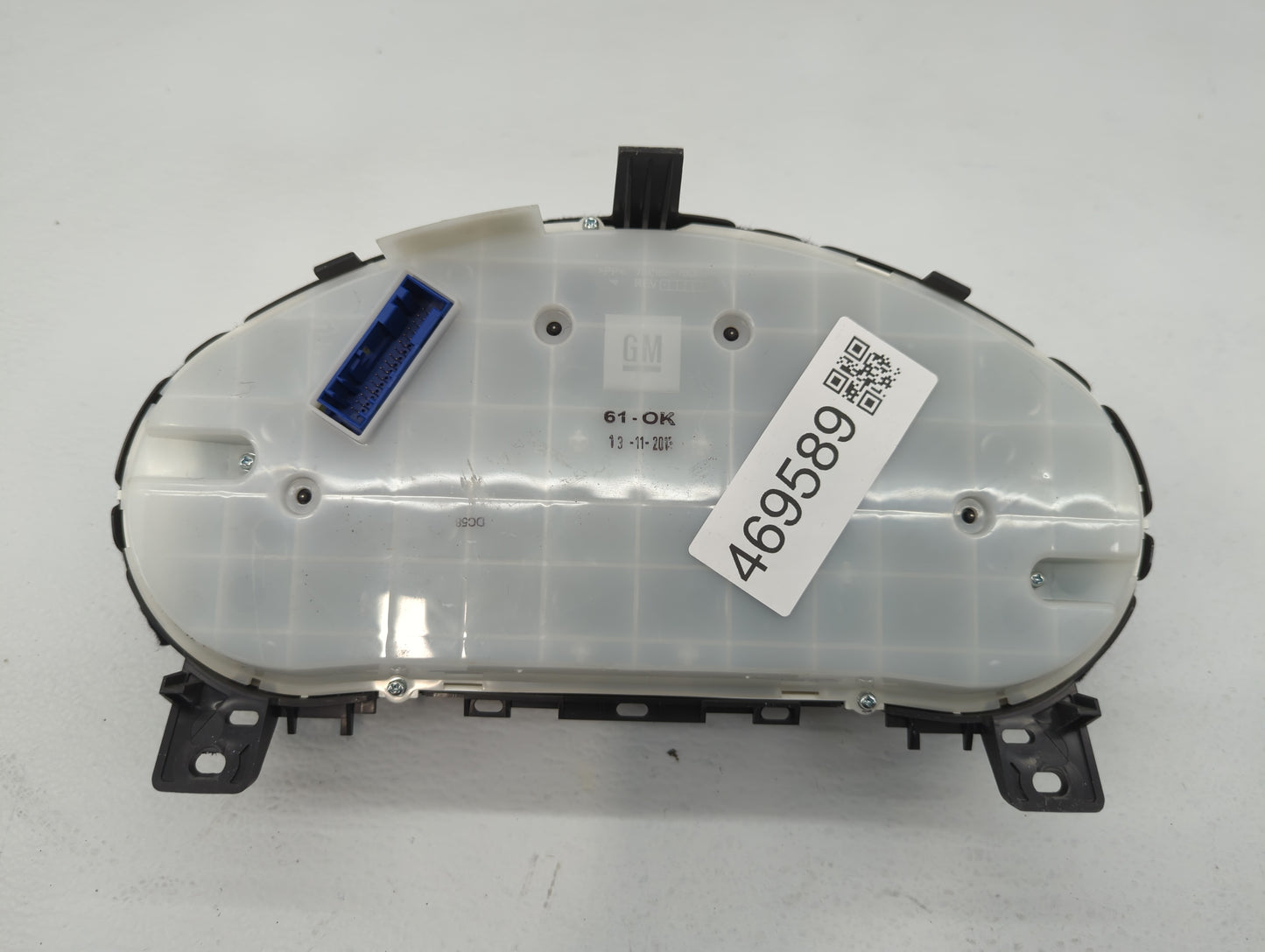 2014-2015 Buick Verano Instrument Cluster Speedometer Gauges P/N:23316331 769323-050U, 22993180 Fits Fits 2014 2015 OEM Used