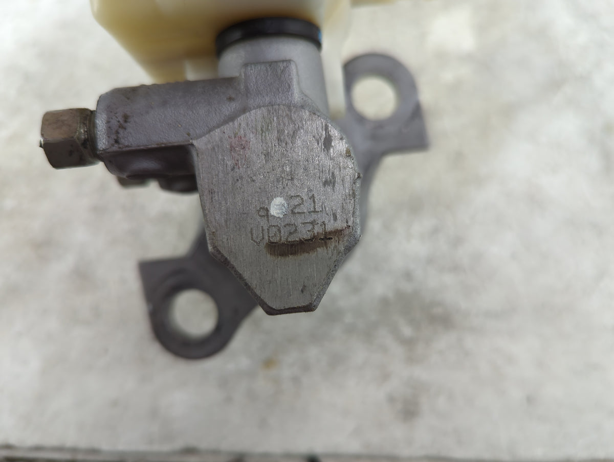 Cadillac Ats Brake Master Cylinder 1512006 - Oemusedautoparts1.com