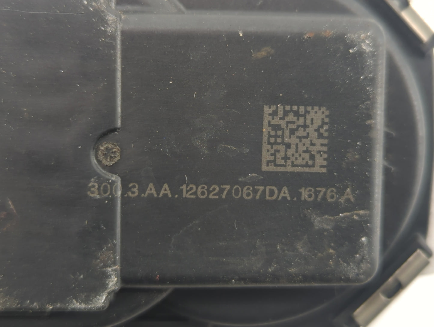 2013-2018 Cadillac Ats Throttle Body P/N:12627067DA Fits Fits 2013 2014 2015 2016 2017 2018 2019 2020 2021 OEM Used Auto Par