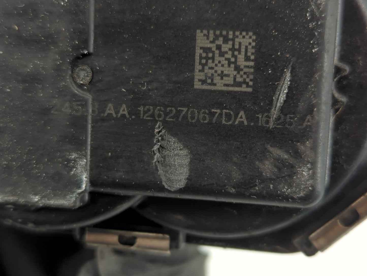 2014-2019 Cadillac Cts Throttle Body P/N:12627067DA Fits Fits 2013 2014 2015 2016 2017 2018 2019 2020 2021 OEM Used Auto Par