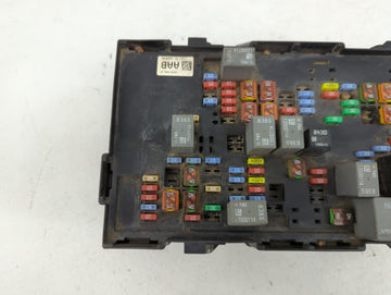 2010-2014 Cadillac Escalade Fusebox Fuse Box Panel Relay Module P/N:25941368 Fits Fits 2010 2011 2012 2013 2014 OEM Used Auto Parts