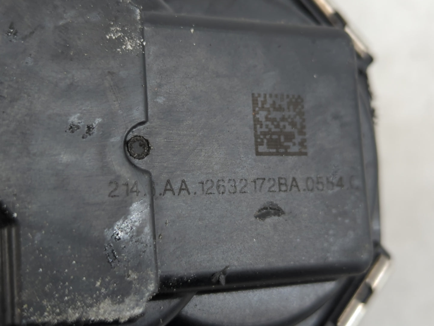 2013-2019 Cadillac Xts Throttle Body P/N:12632172BA Fits Fits 2012 2013 2014 2015 2016 2017 2018 2019 2020 2021 2022 OEM Use
