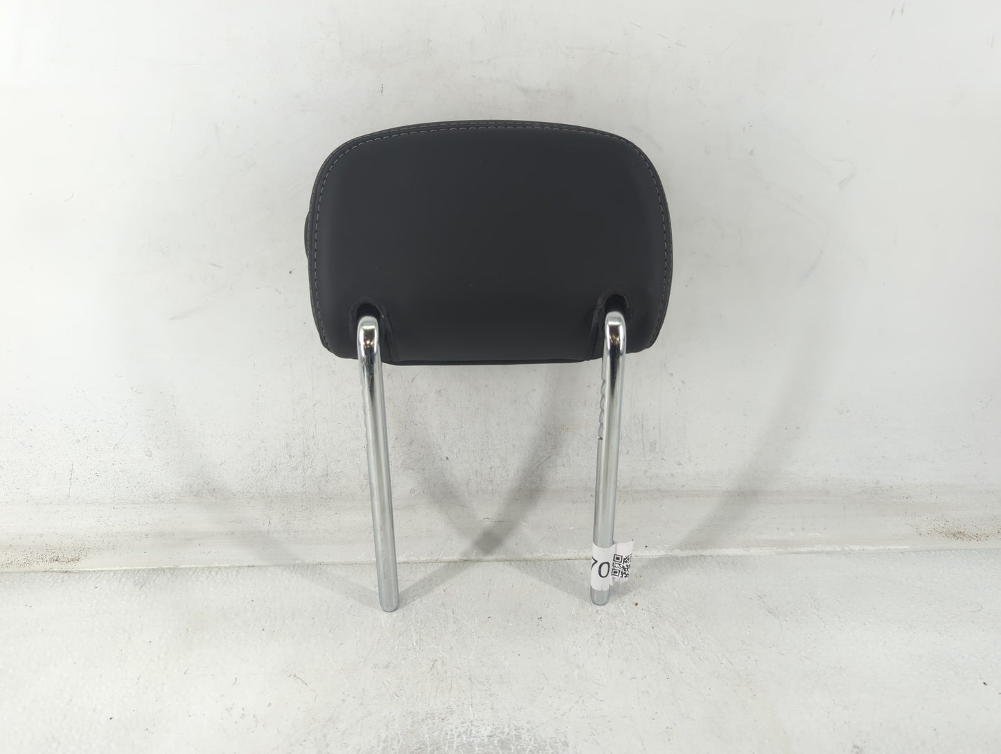 Cadillac Xts Headrest Head Rest Front Driver Passenger Seat Black - Oemusedautoparts1.com