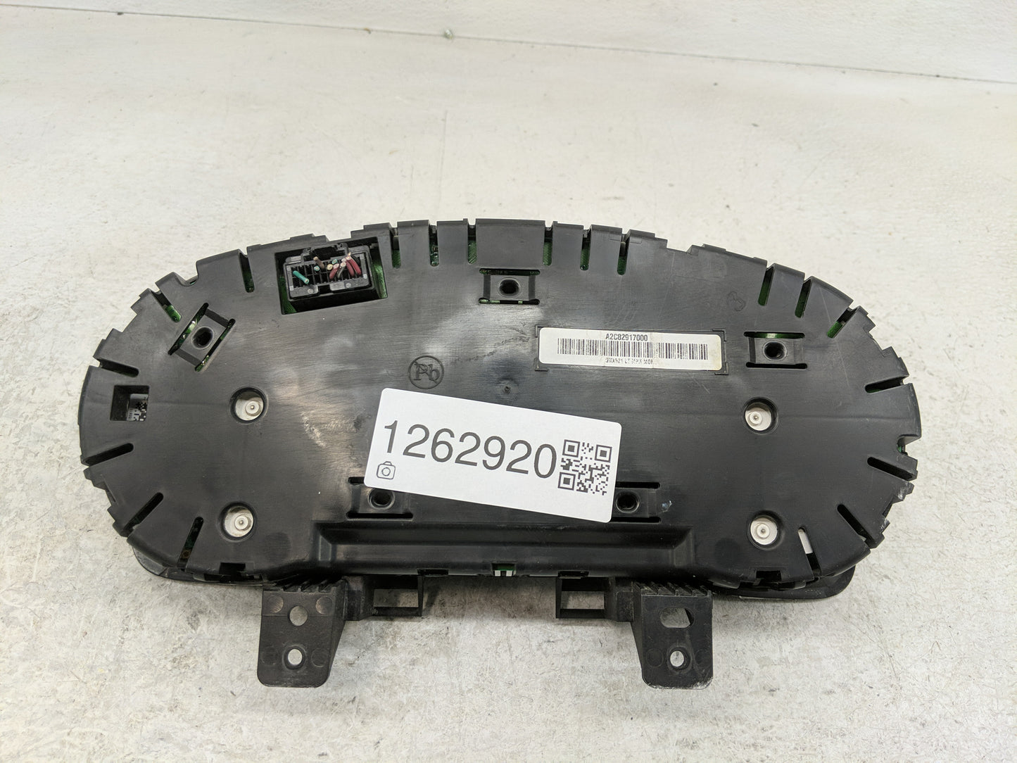 2014 Chevrolet Camaro Instrument Cluster Speedometer Gauges Fits OEM Used Auto Parts - Oemusedautoparts1.com