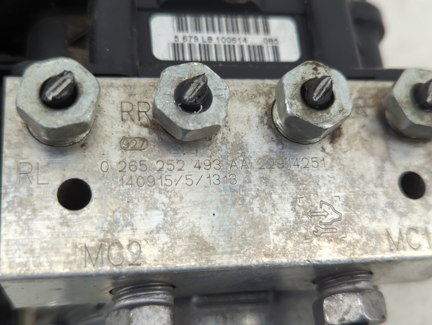 2012-2015 Chevrolet Camaro ABS Pump Control Module Replacement P/N:0 265 252 493 KG9C-2B373-LD Fits Fits 2012 2013 2014 2015