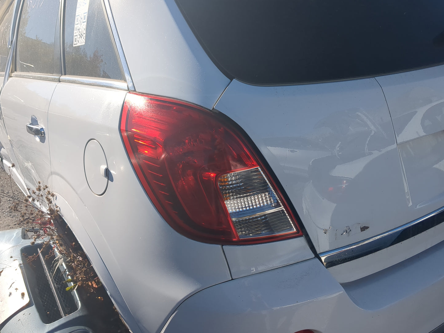 2013-2015 Chevrolet Captiva Sport Tail Light Assembly Driver Left OEM Fits Fits 2013 2014 2015 OEM Used Auto Parts - Oemused