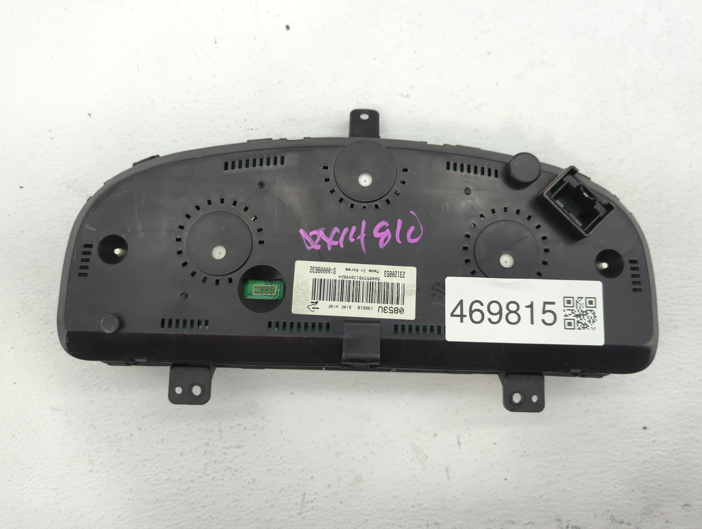 2013-2014 Chevrolet Captiva Sport Instrument Cluster Speedometer Gauges P/N:23120853 22975645, 23167552 Fits Fits 2013 2014