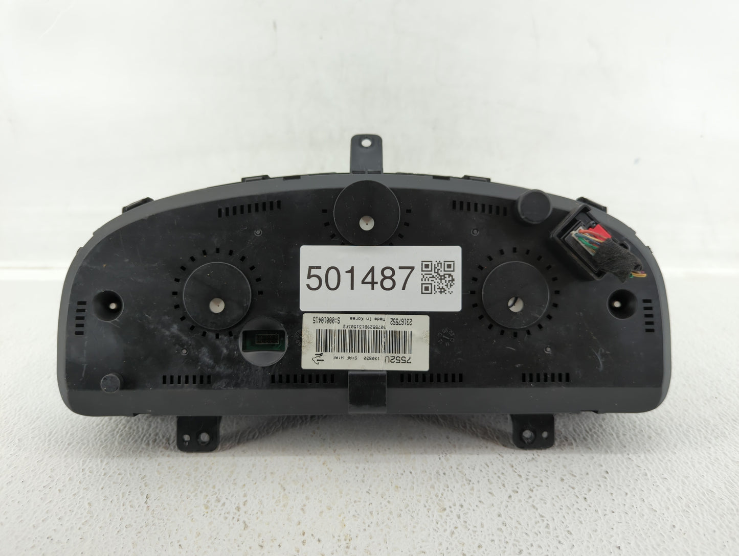2013-2014 Chevrolet Captiva Sport Instrument Cluster Speedometer Gauges P/N:23167552 23120853, 22975645 Fits Fits 2013 2014