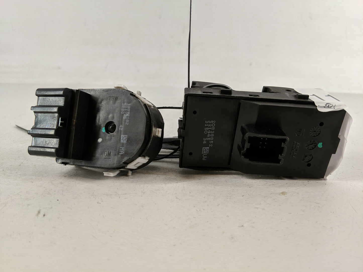 2011-2014 Chevrolet Cruze Master Power Window Switch Replacement Driver Side Left P/N:20838852 Fits Fits 2011 2012 2013 2014