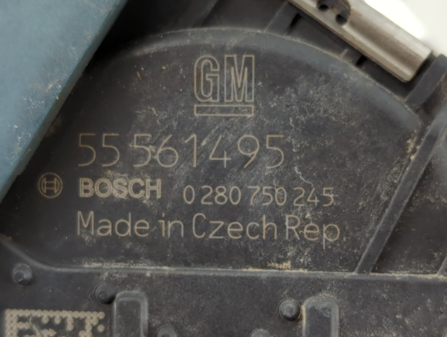 2011-2016 Chevrolet Cruze Throttle Body P/N:55561495 Fits Fits 2009 2010 2011 2012 2013 2014 2015 2016 2017 2018 OEM Used Au