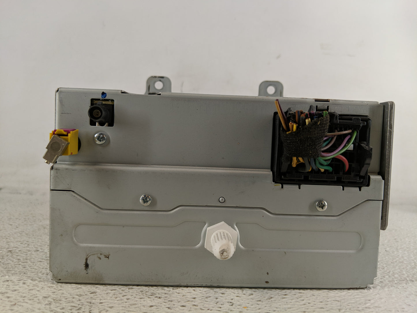 2013-2016 Chevrolet Cruze Radio AM FM Cd Player Receiver Replacement P/N:22976137 Fits Fits 2013 2014 2015 2016 OEM Used Aut